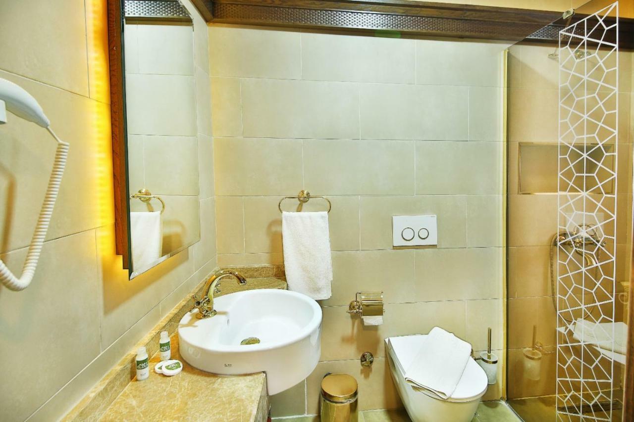 Kumluk Konak Hotel Istanbul Exterior photo